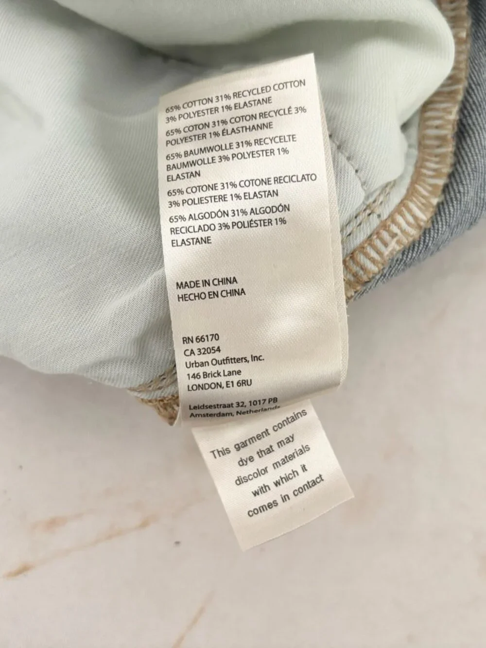 Anthropologie Pilcro Finished Hem Denim Shorts - Picture 4 of 4